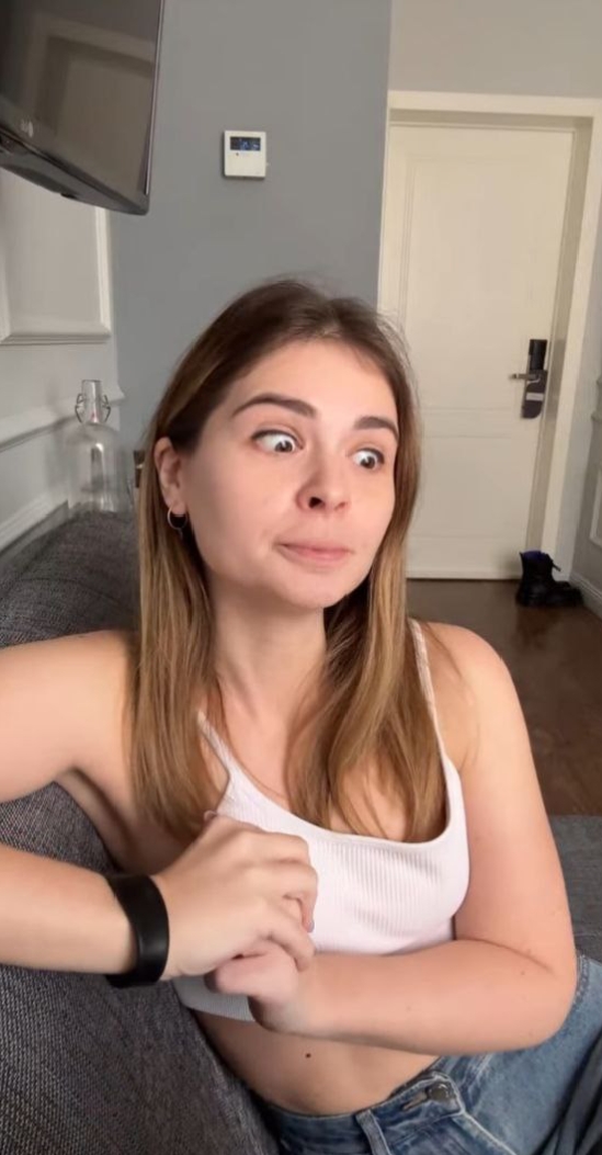 Молодая девушка фотография - 7