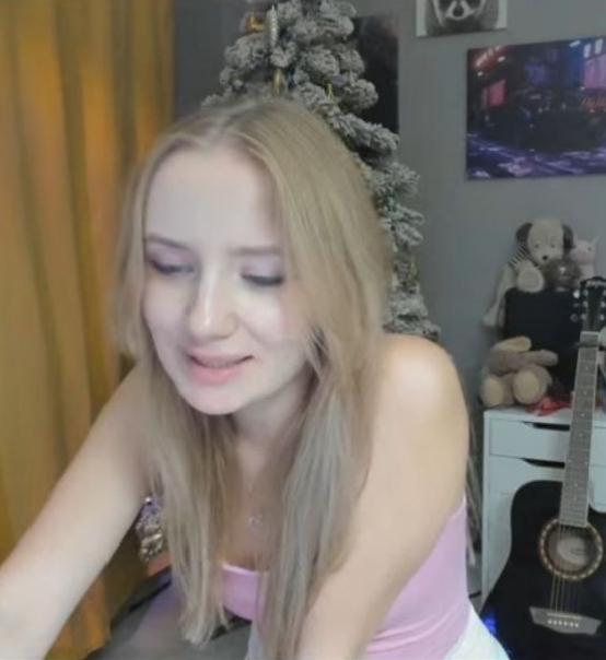 Фото красивой блондинки - 9