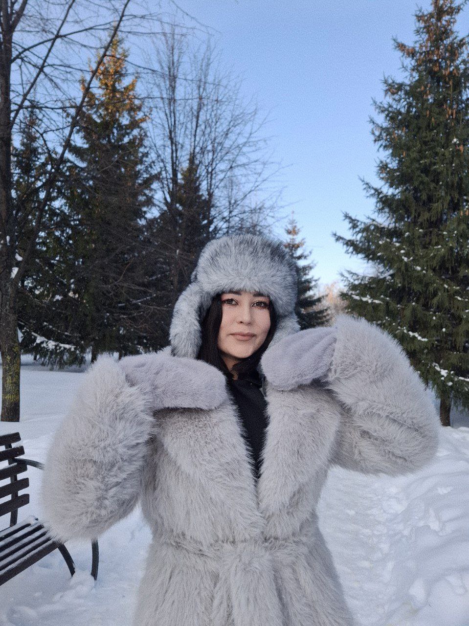 Красивая русская девушка