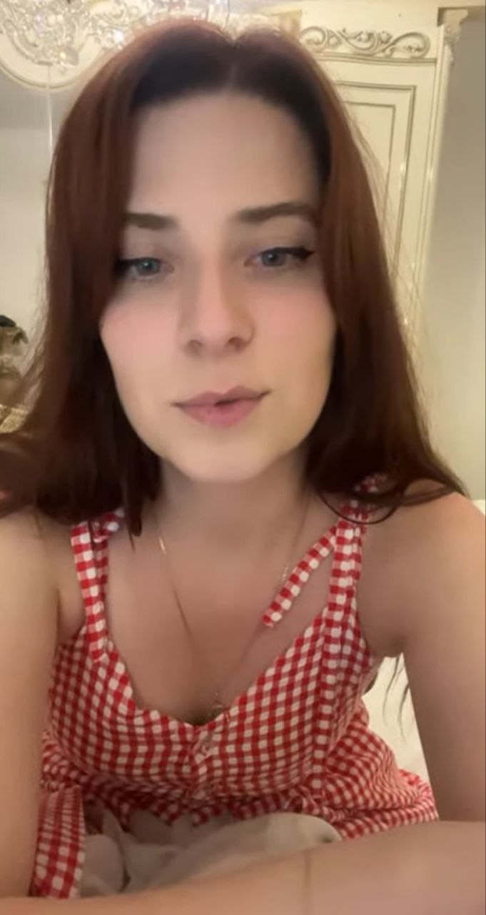 Молодая девушка фото - 8