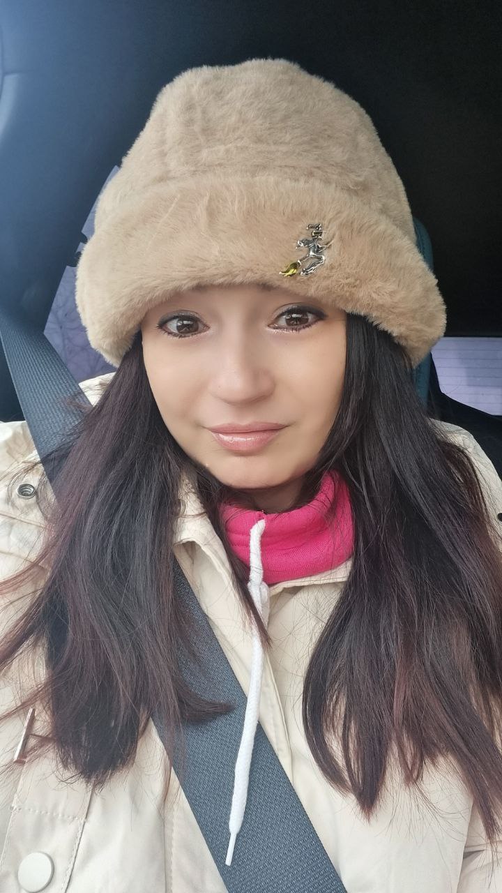 Красивенькая милфа