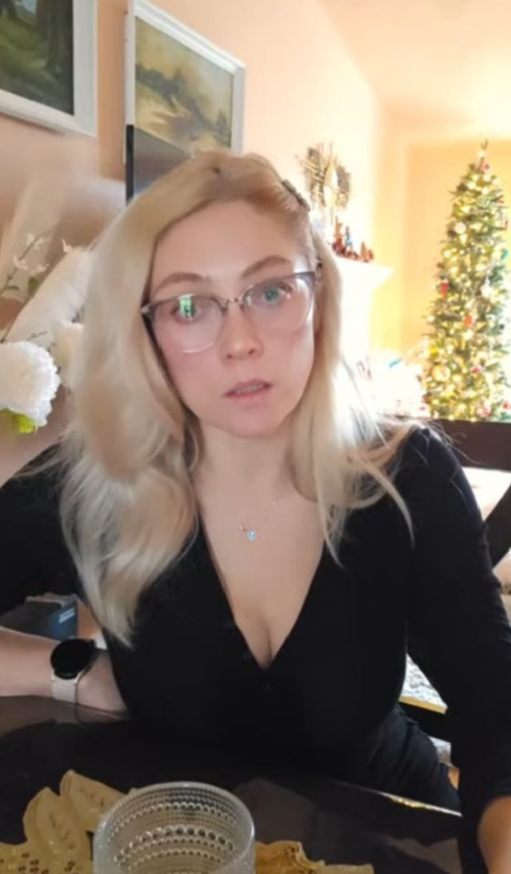 Сексуальная блондинка фото - 2