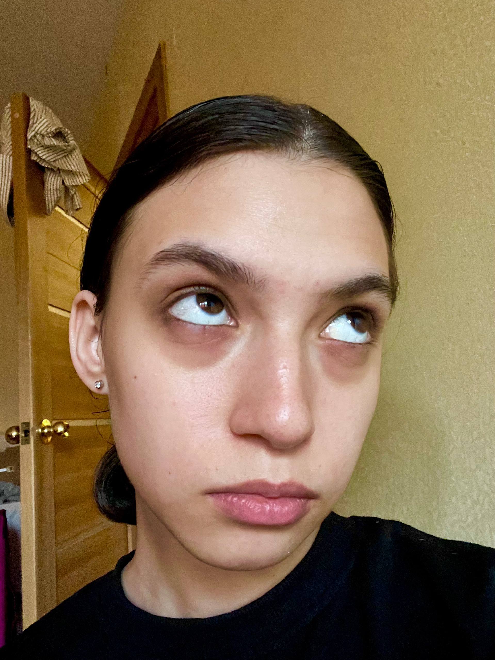 Фото молодой русской брюнетки - 5