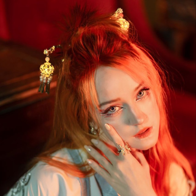 Красивая девушка фото - 2