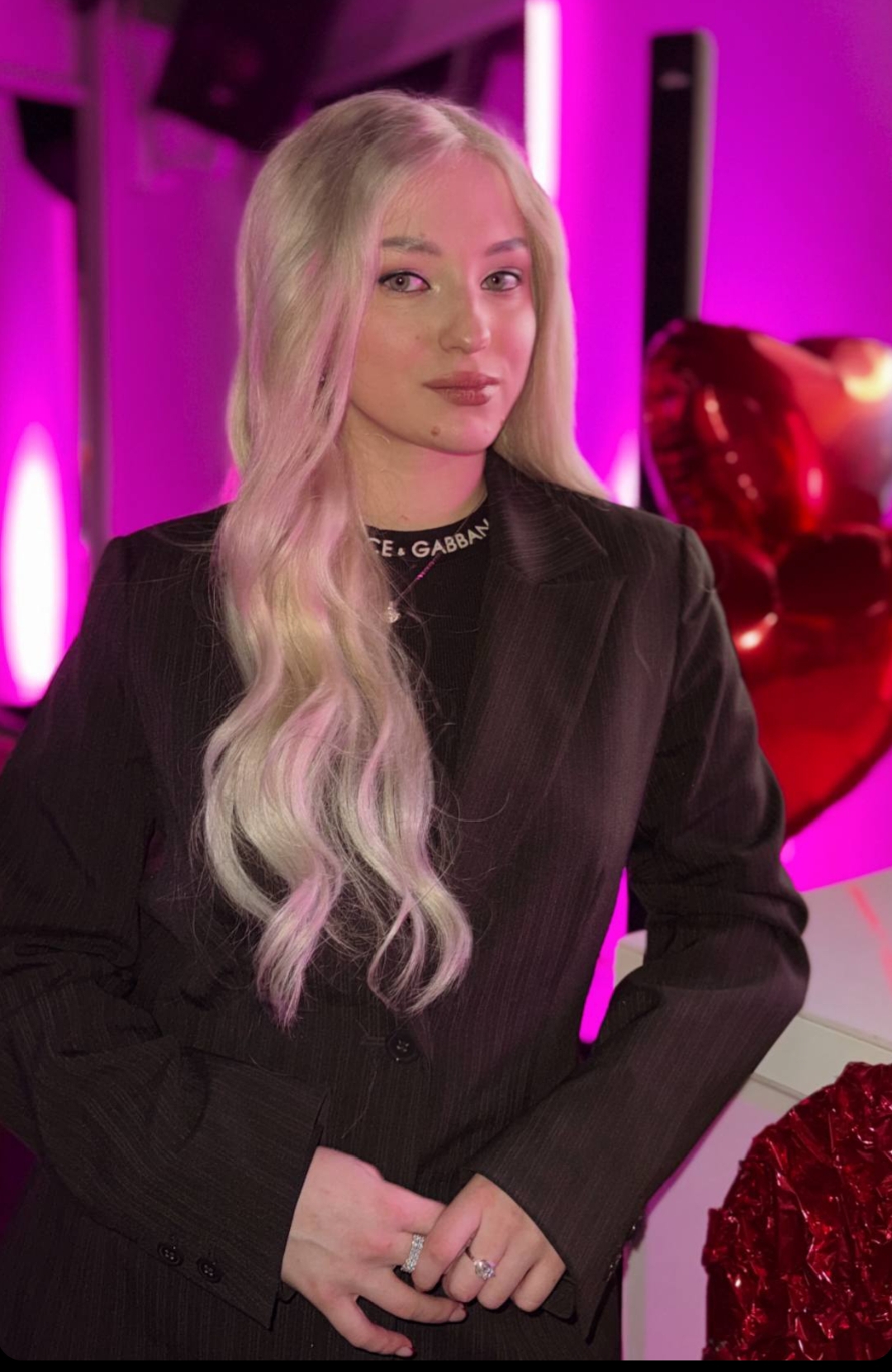 Красивая блондинка - 4