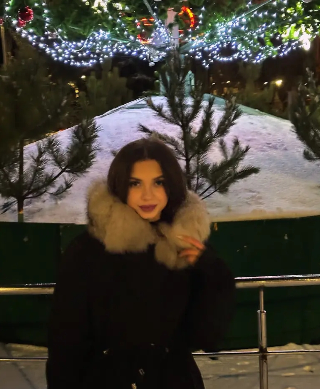 Русская молодая красивая девушка - 3