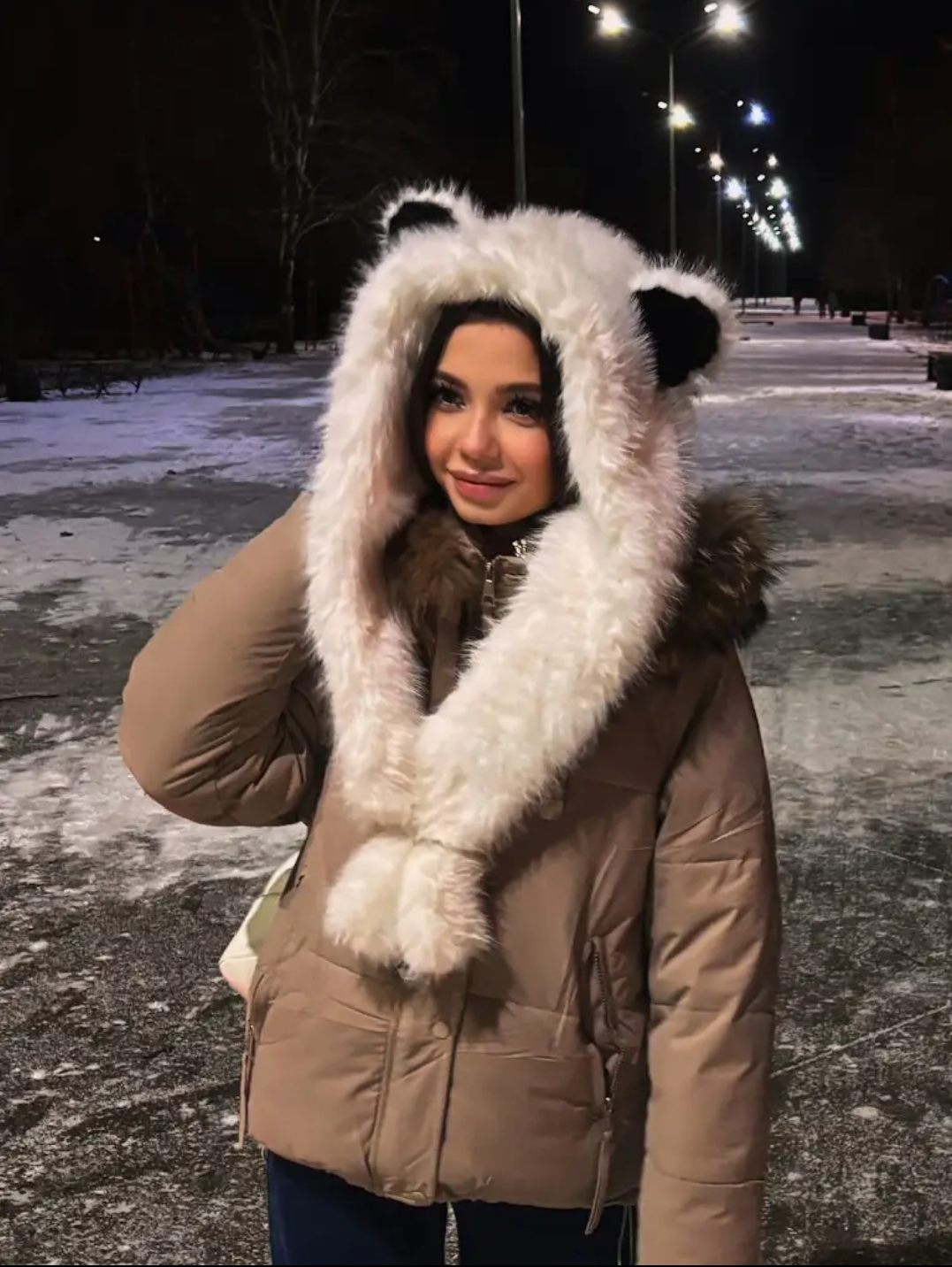 Русская молодая красивая девушка - 4