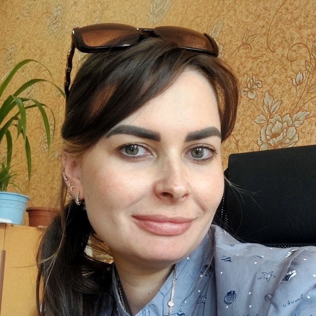 Молодая русская жена