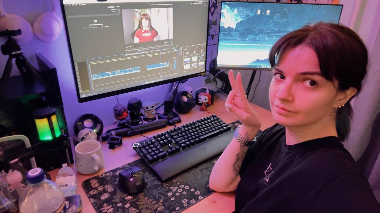 Молодая девушка фото