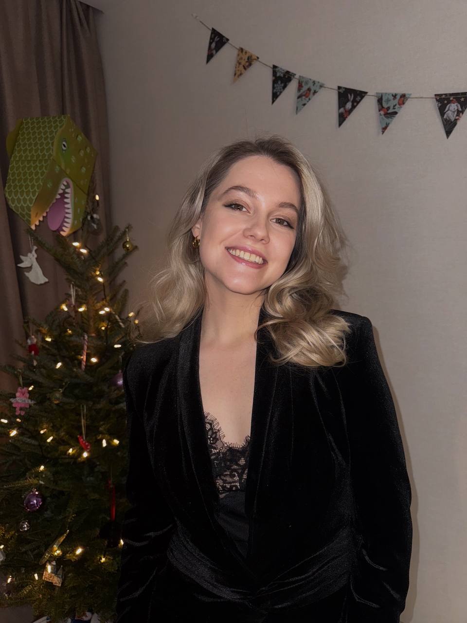 Красивая девушка - 4