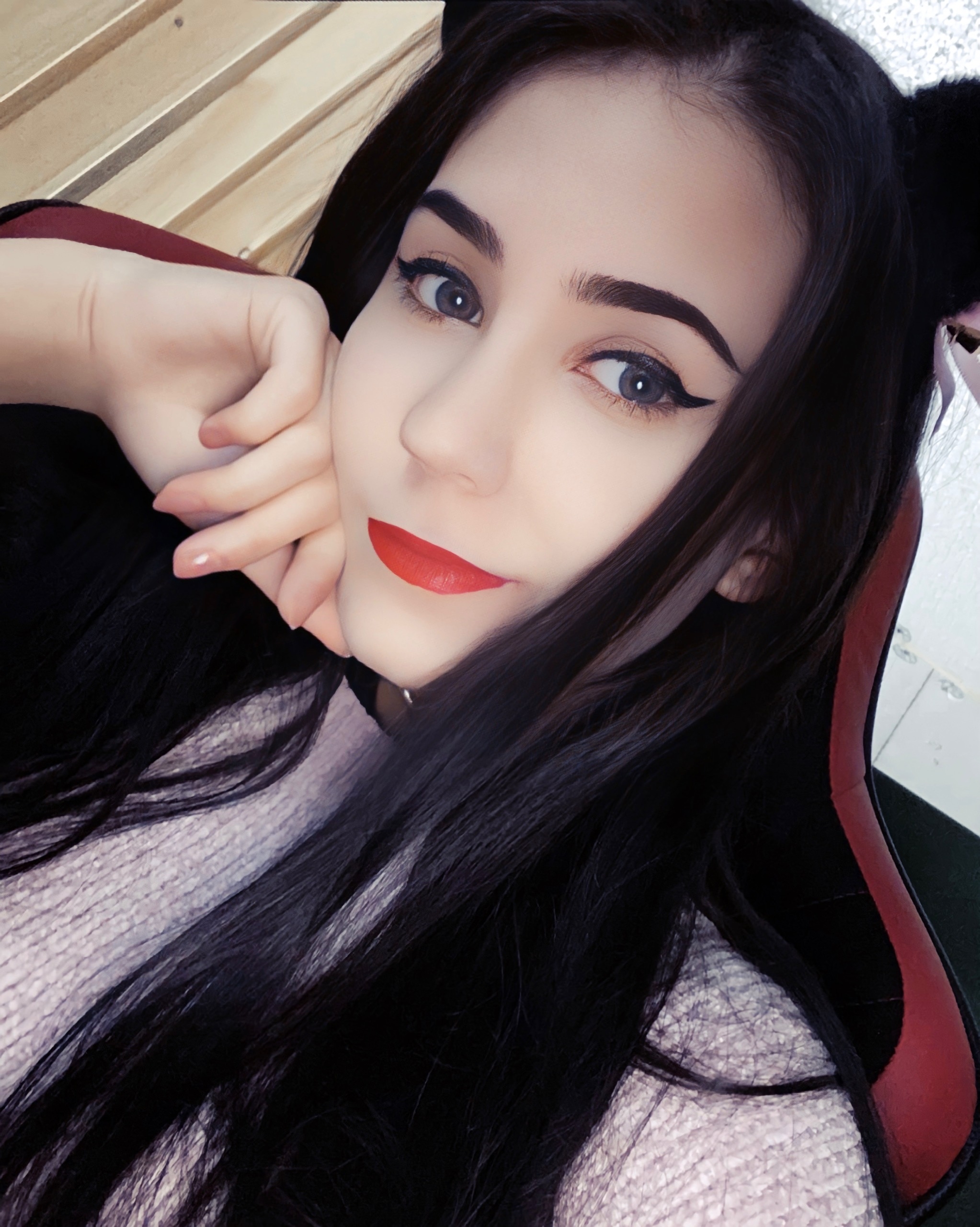 Красивая девушка фото - 2