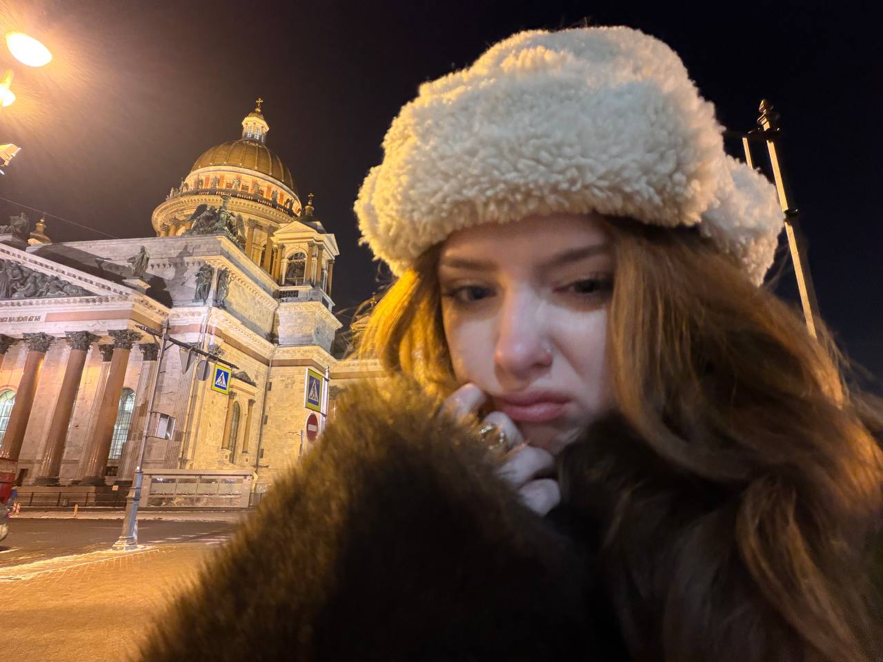 Красивая русская девушка - 4