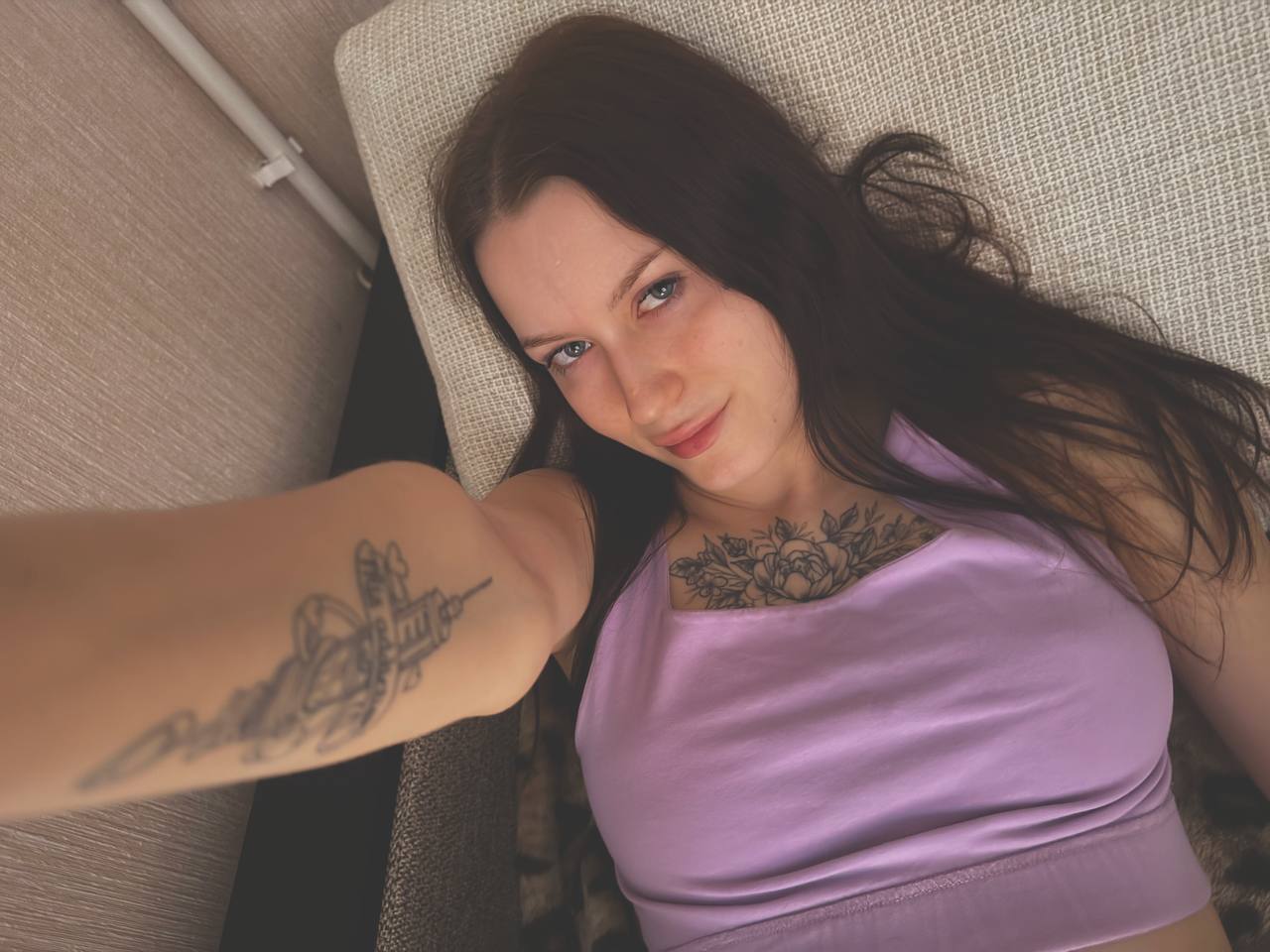 Красивая девушка - 2