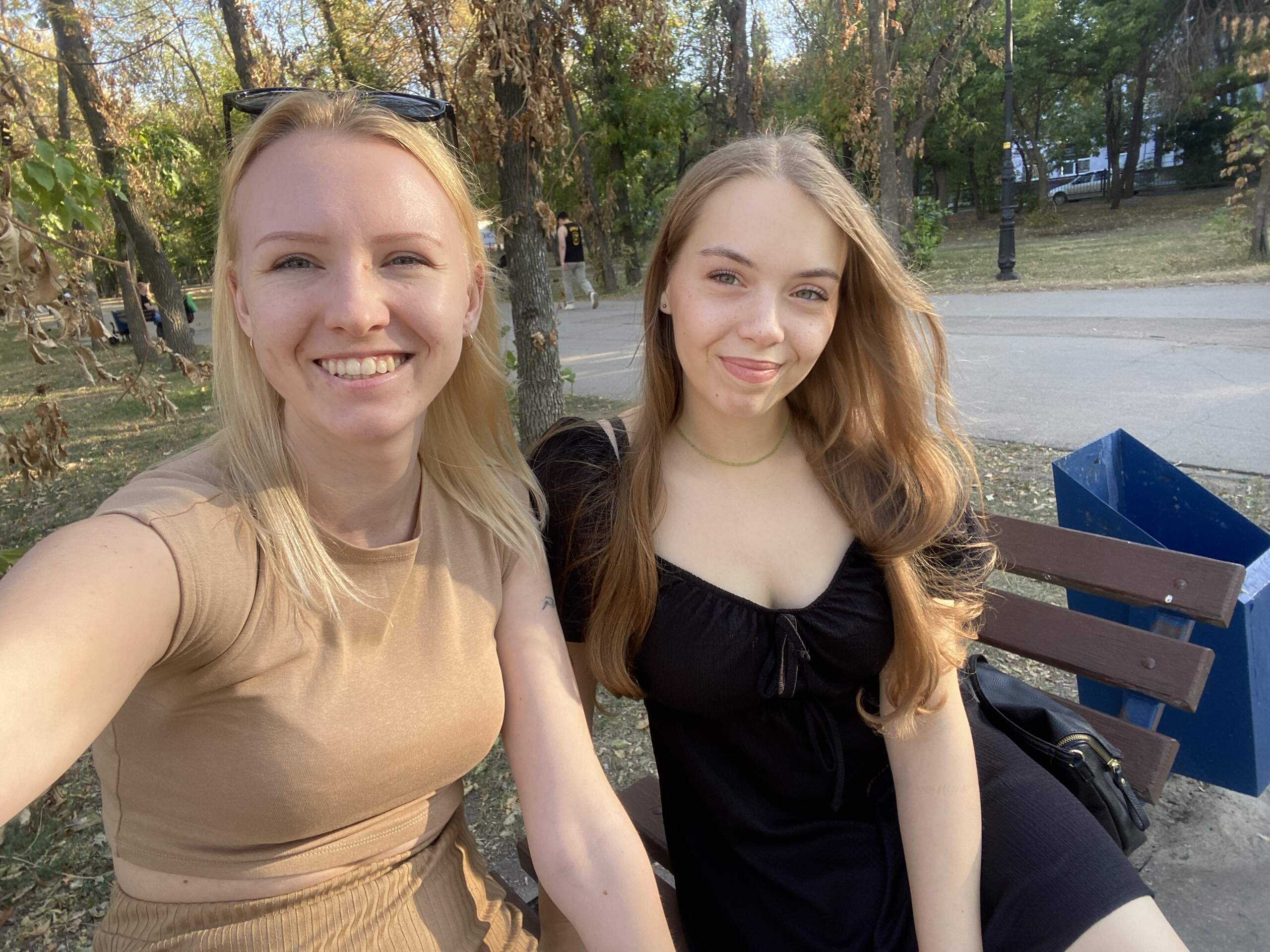 Красивая русская девушка - 10