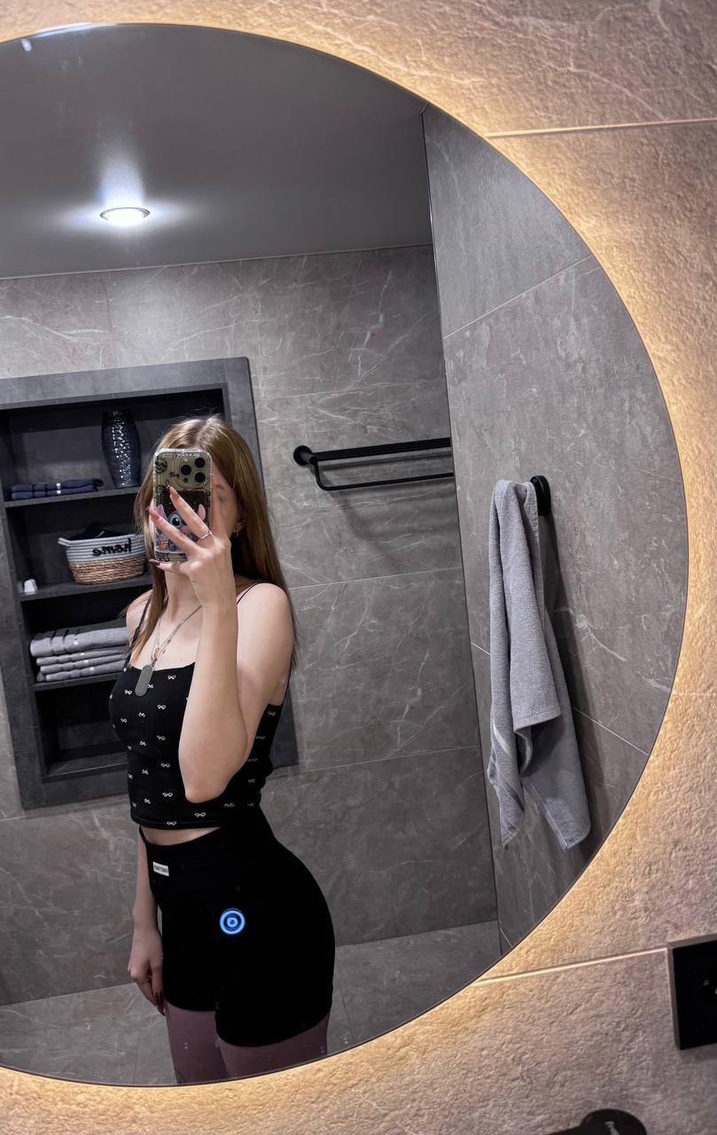 Молодая русская женщина - 5