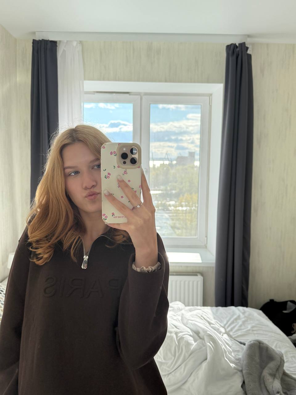 Молодая русская женщина - 7